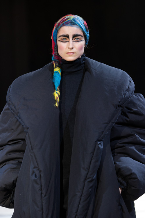 ヨウジヤマモト(Yohji Yamamoto) 2014-15年秋冬ウィメンズコレクション  - 写真6