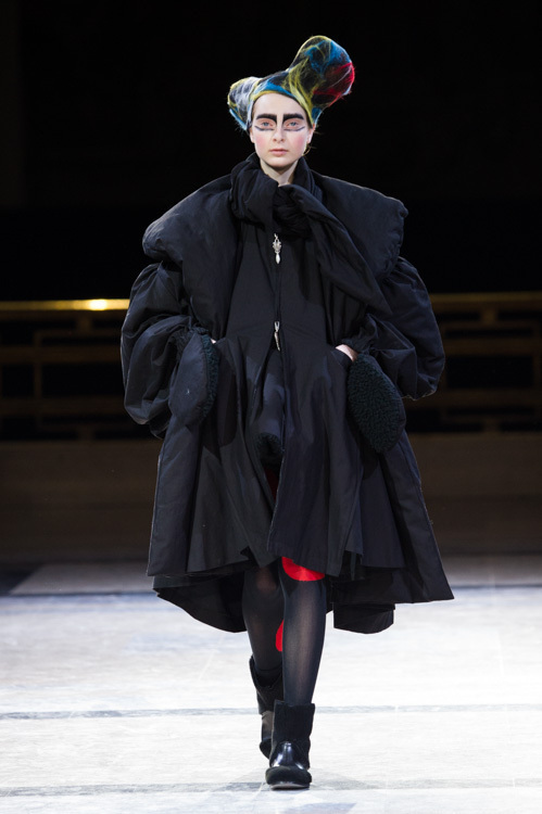 ヨウジヤマモト(Yohji Yamamoto) 2014-15年秋冬ウィメンズコレクション  - 写真41