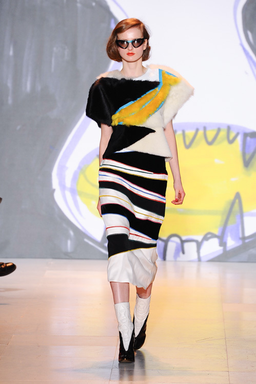 ツモリチサト(TSUMORI CHISATO) 2014-15年秋冬ウィメンズコレクション  - 写真2