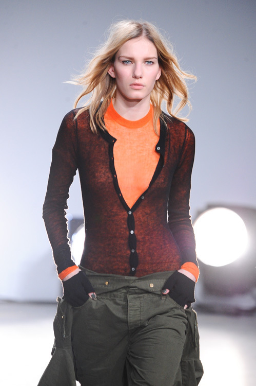 ザディグ エ ヴォルテール(ZADIG & VOLTAIRE) 2014-15年秋冬ウィメンズコレクション  - 写真17