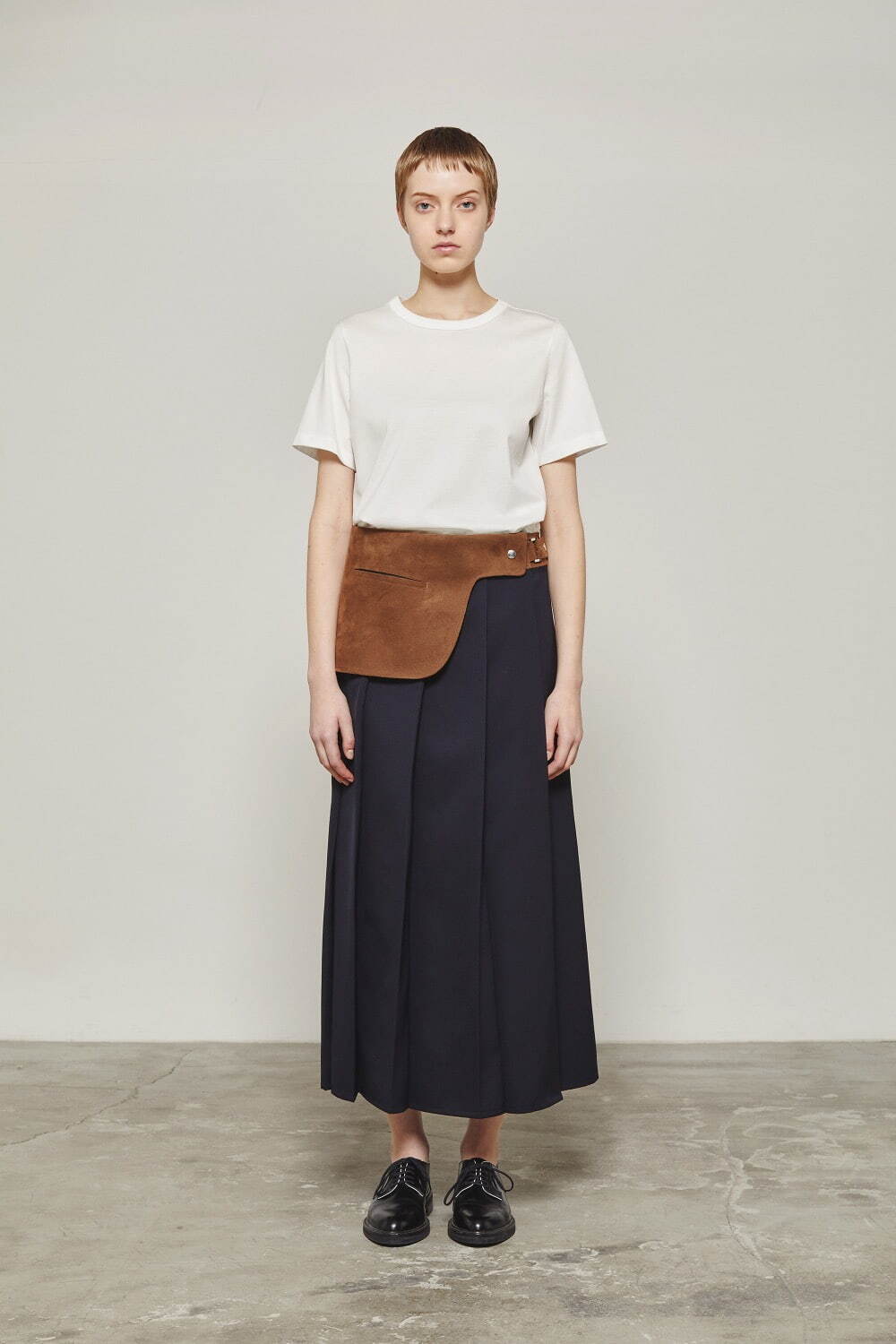 RERACS ASYMMETRY BIG PLEATS FLAP SKIRT 53,900円