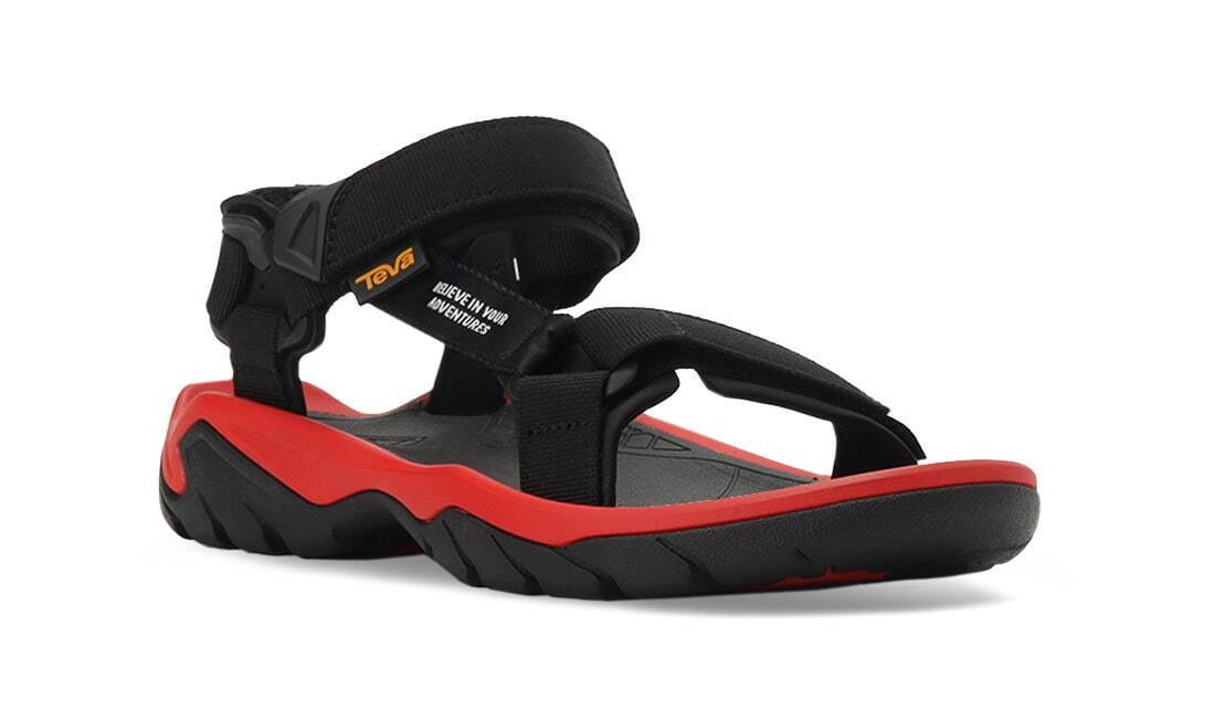 Teva×ナンガ「テラファイ 5 ユニバーサル ナンガ」17,600円