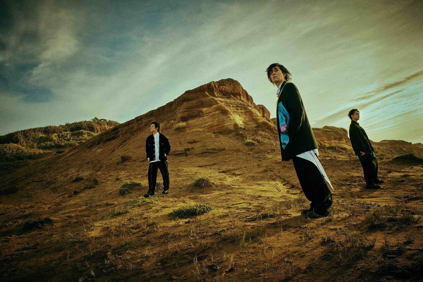 RADWIMPS KANASHIBARI feat.ao unknown｜写真1