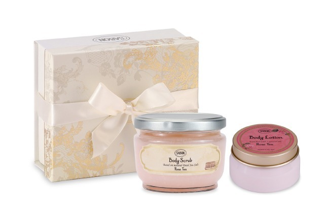 SABON23年母の日限定ギフト、“ローズの香り”ボディスクラブ＆ローションのセット｜写真4