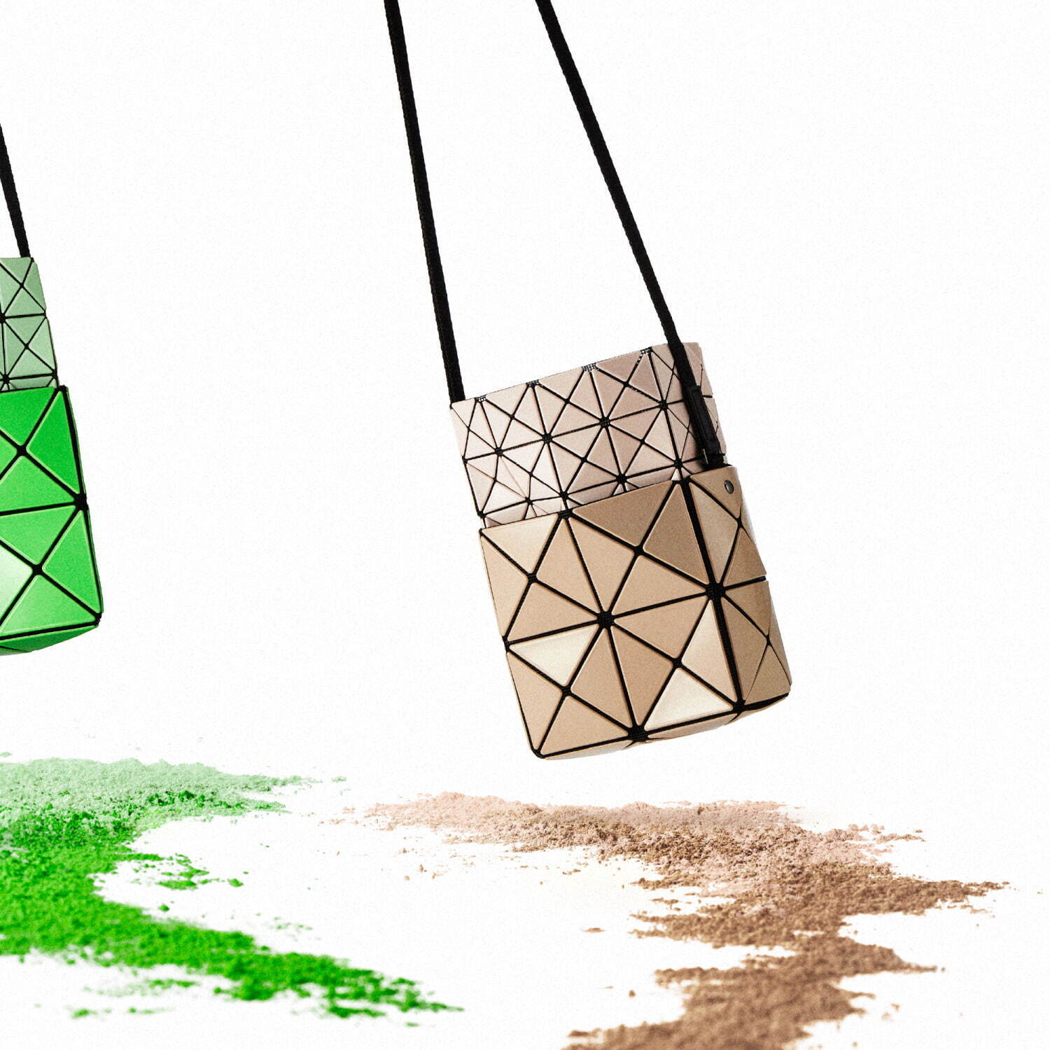 BAO BAO ISSEY MIYAKE"鳥の巣"着想バッグ＆レザー調ミニマルショルダーに新色｜写真9