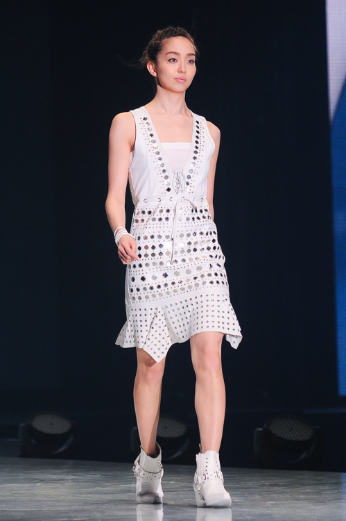 【後篇】東京ランウェイ2014 S/S - TAKAHIROがライブ、ディーゼル、スナイデル、ステューシーがショー｜写真37