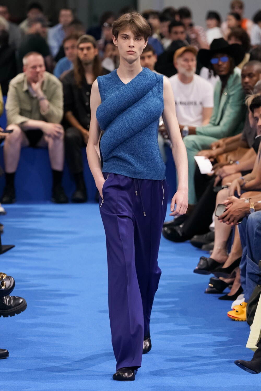 JW アンダーソン(JW Anderson) 2024年春夏ウィメンズ&メンズコレクション  - 写真3