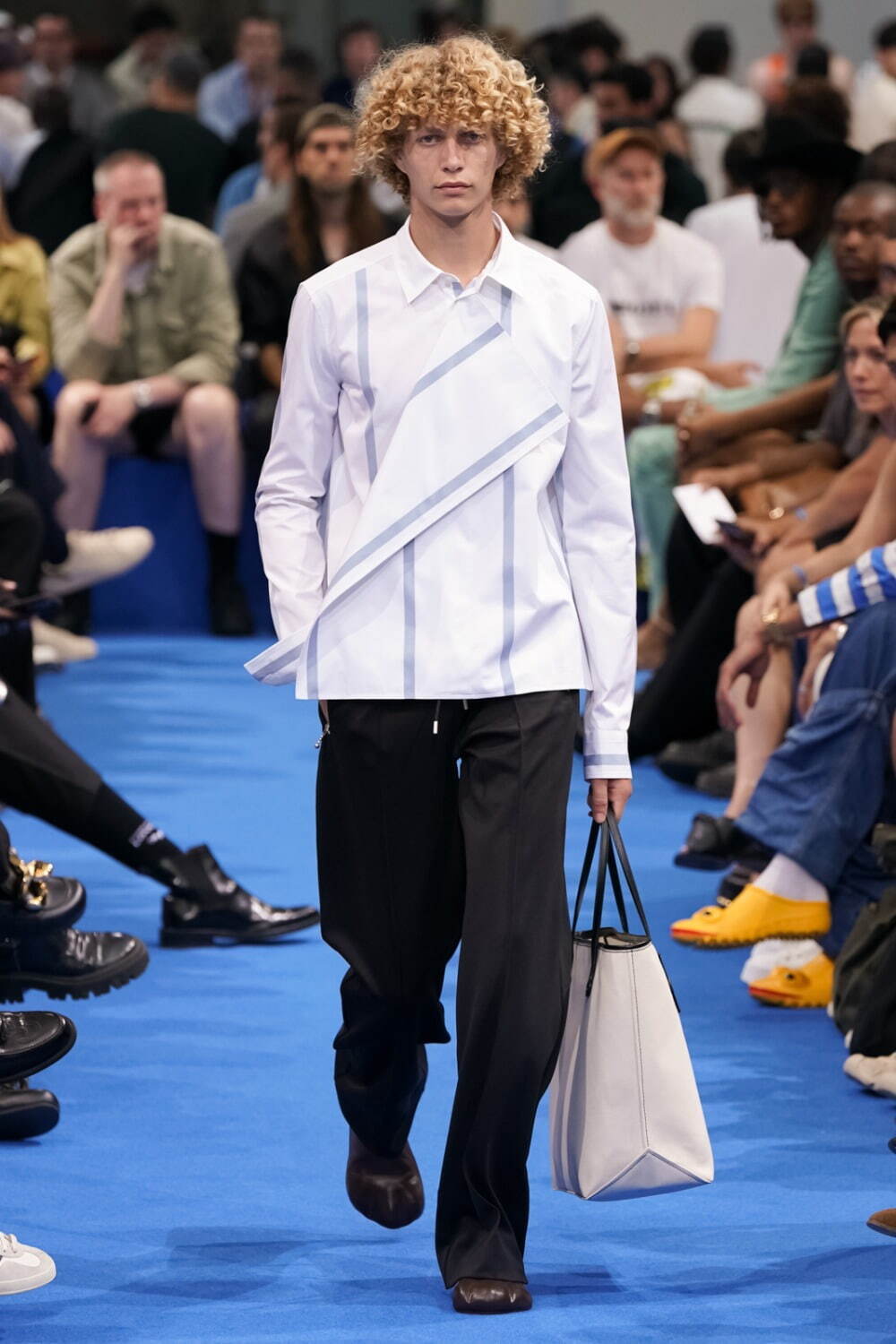 JW アンダーソン(JW Anderson) 2024年春夏ウィメンズ&メンズコレクション  - 写真58