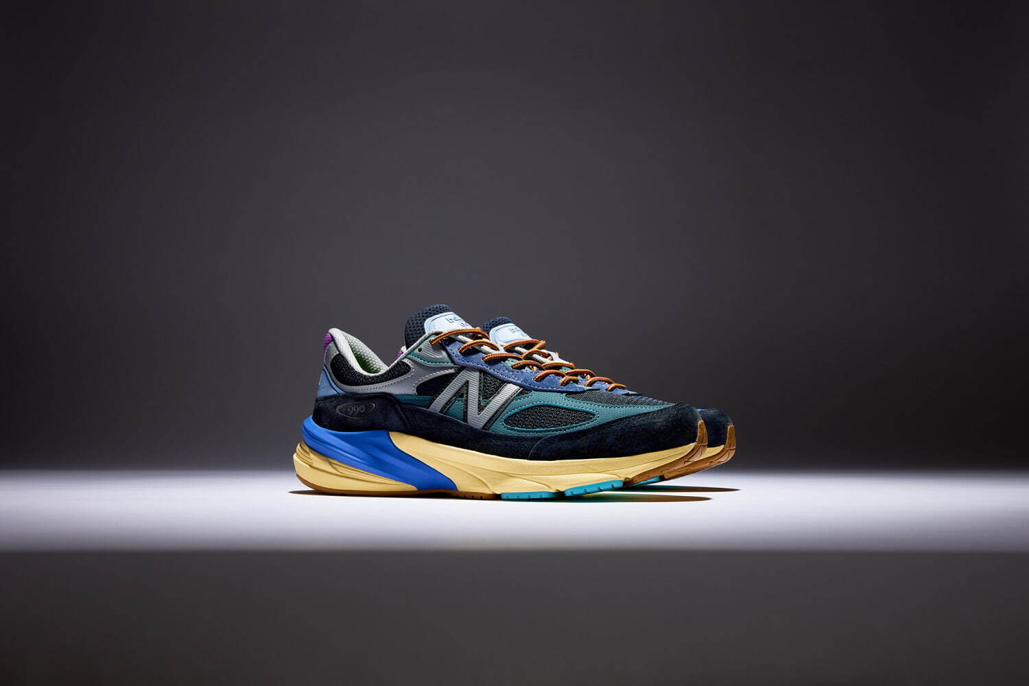 ニューバランス(New Balance) 990v6｜写真1