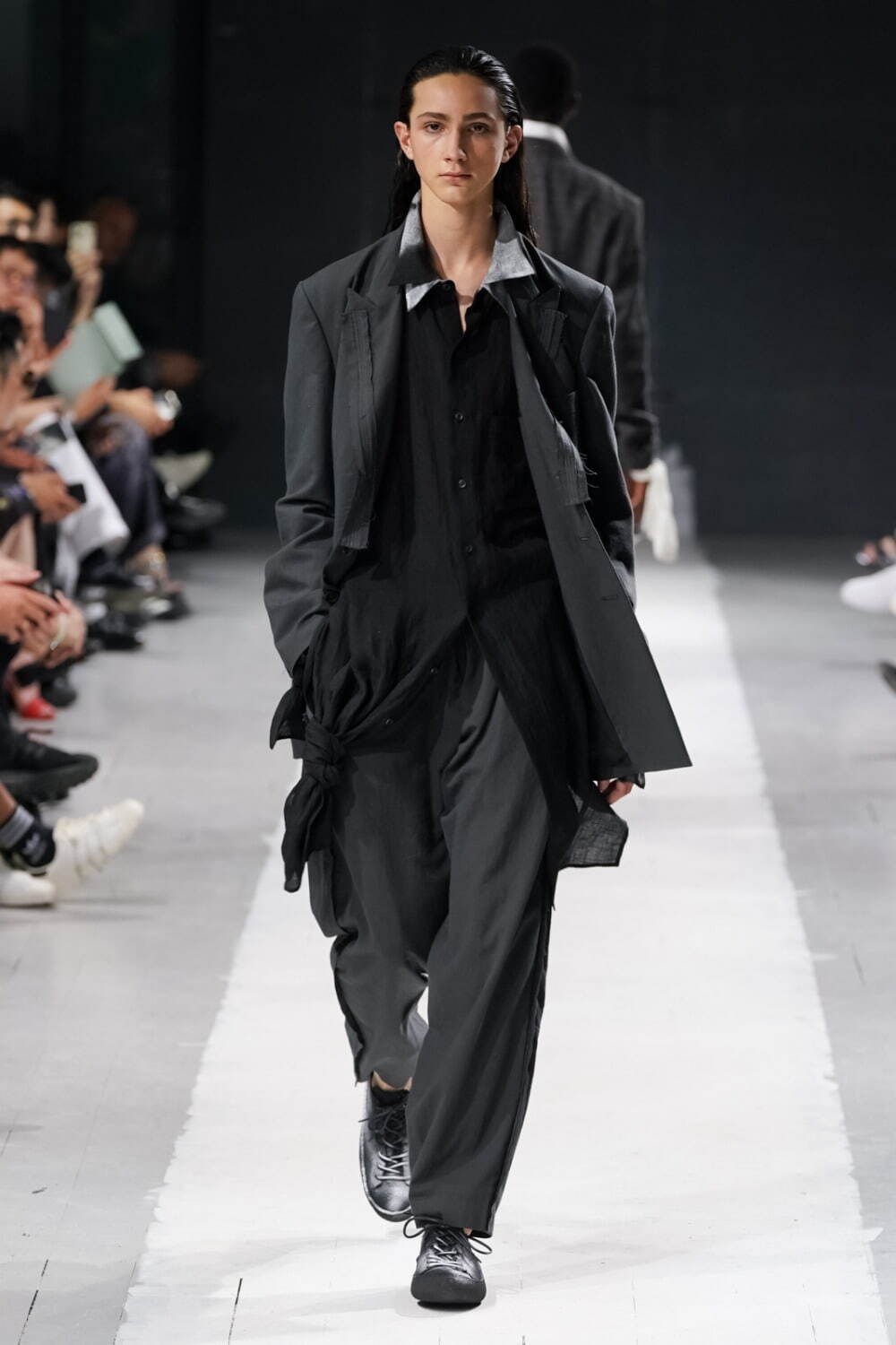 ヨウジヤマモト(Yohji Yamamoto) 2024年春夏メンズコレクション  - 写真78