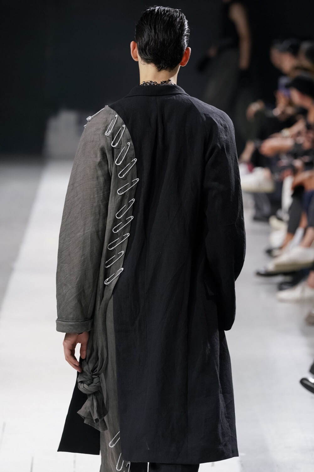 ヨウジヤマモト(Yohji Yamamoto) 2024年春夏メンズコレクション  - 写真93