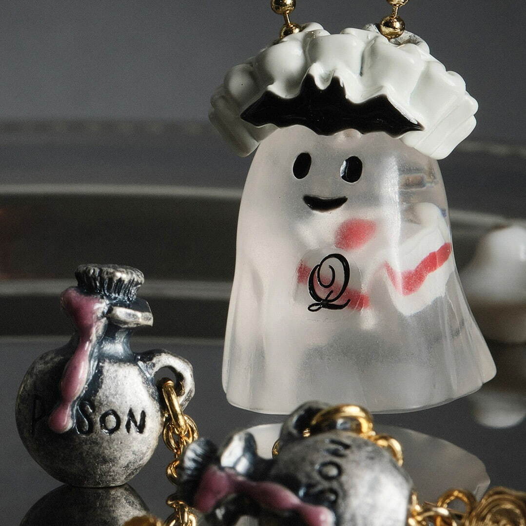 Q-pot.ハロウィンアクセサリー、オバケが飛び出すミラーネックレス＆赤と黒のハートケーキチャーム｜写真11