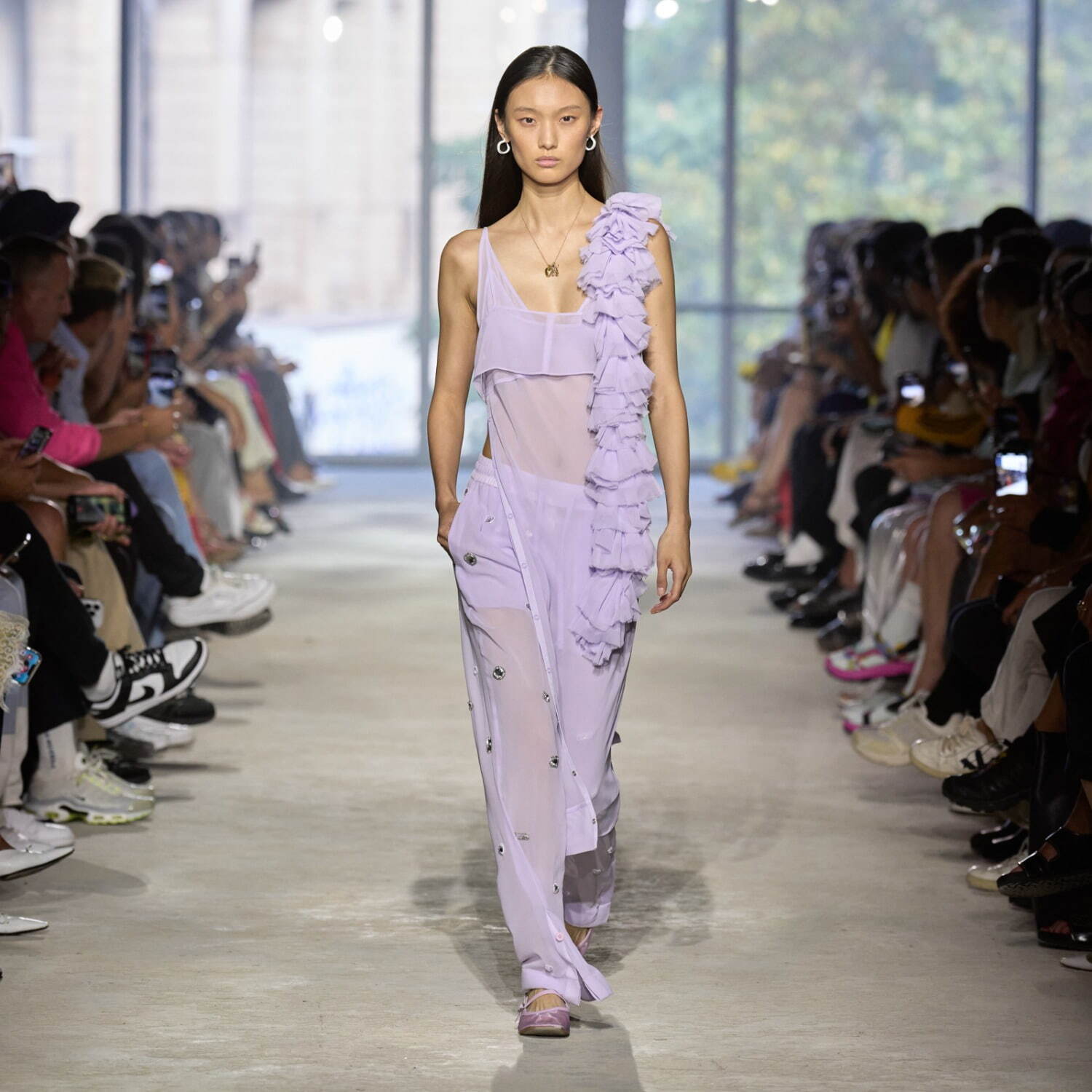 3.1 フィリップ リム(3.1 Phillip Lim) 2024年春夏ウィメンズコレクション  - 写真2