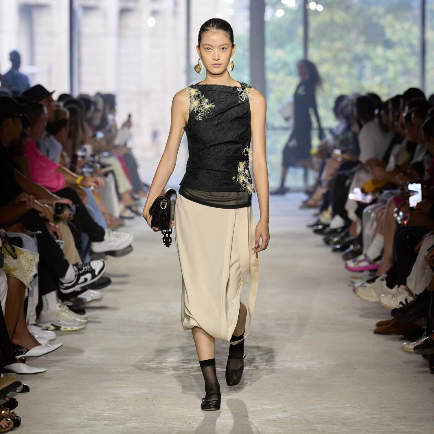 3.1 フィリップ リム(3.1 Phillip Lim) 2024年春夏ウィメンズコレクション  - 写真6