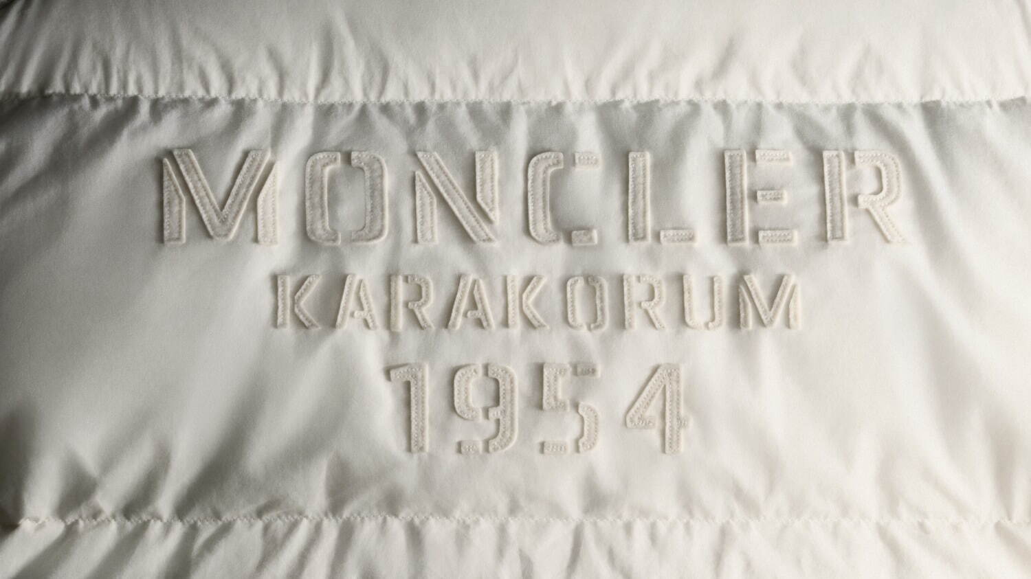 モンクレール(MONCLER) カラコルム｜写真22