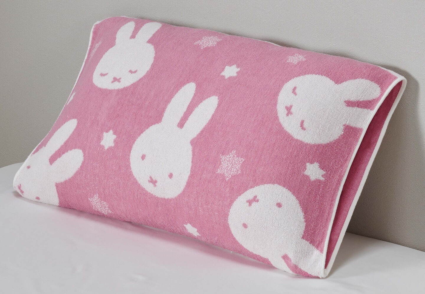 のびのびタオルピローケース Sleep Time(約64×34cm) 2,090円