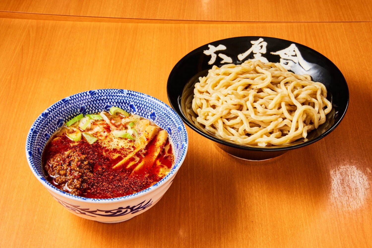 東京駅一番街「東京ラーメンストリート」東京駅 斑鳩らが作る旬＆豪華食材を使用した秋限定ラーメン｜写真4