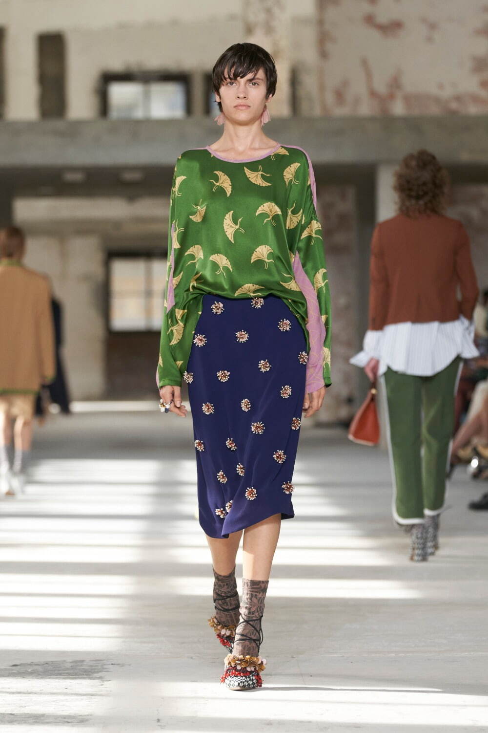 ドリス ヴァン ノッテン(DRIES VAN NOTEN) 2024年春夏ウィメンズコレクション  - 写真37