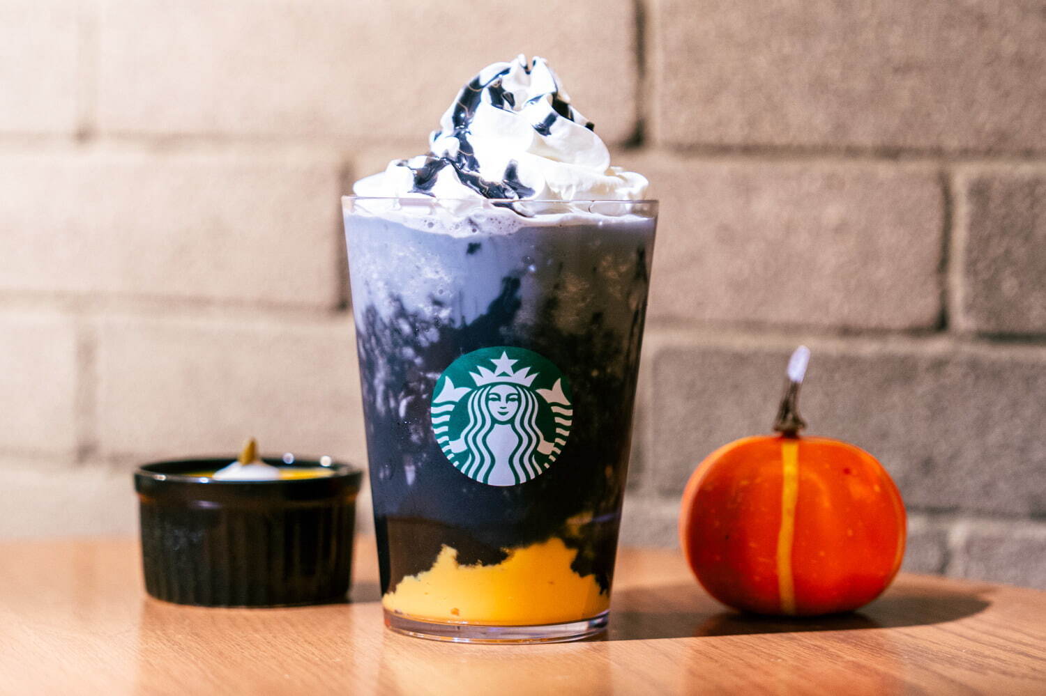 スターバックス(Starbucks Coffee) Booooo フラペチーノ｜写真1