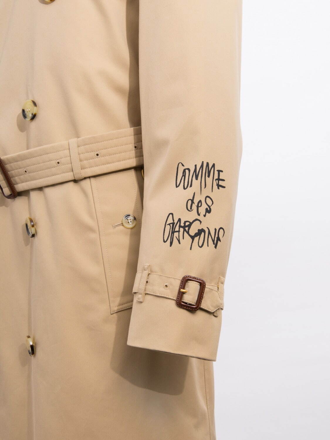 コム デ ギャルソン(COMME des GARÇONS) バーバリー トレンチコート｜写真4