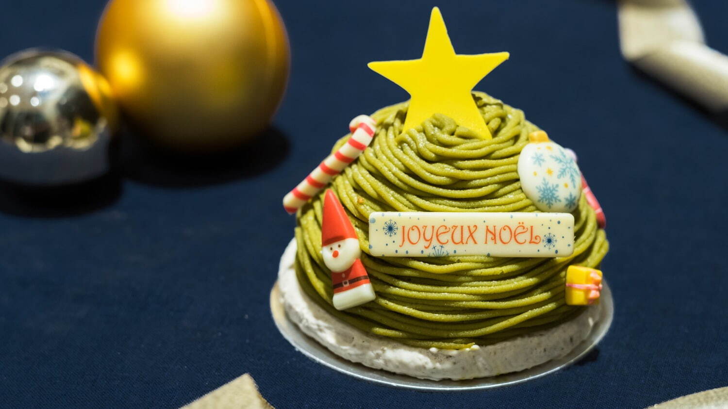 アンダーズ 東京23年クリスマスケーキ、真っ赤な苺ムースケーキや“ツリー風”ピスタチオモンブラン｜写真2