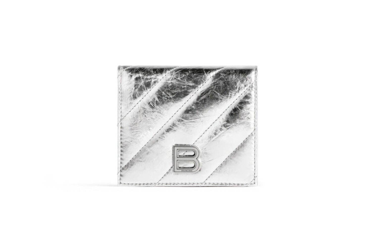 クラッシュ フラップコイン＆カードホルダー メタリックキルト 75,900円
Courtesy of Balenciaga