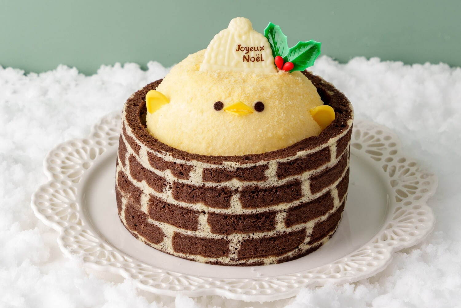 ひよこスイーツ「ぴよりん」クリスマスケーキ、“煙突”チョコスポンジから顔を出すサンタぴよりんなど｜写真1