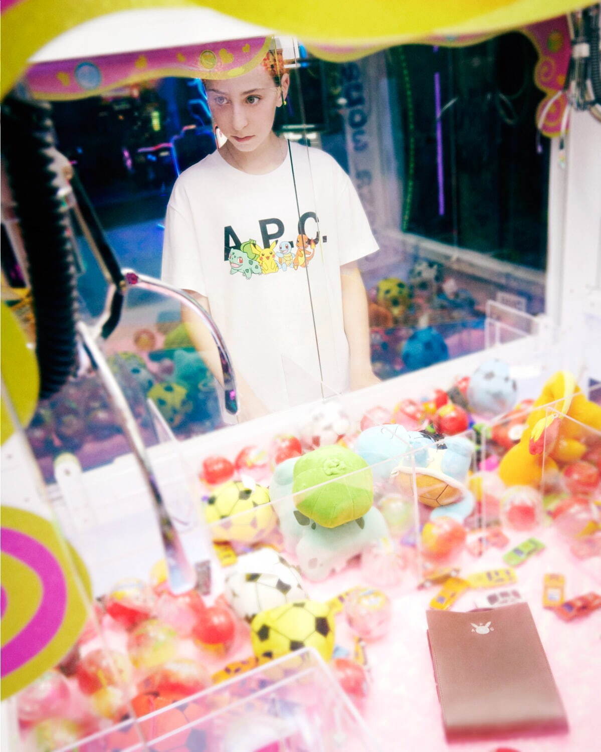 A.P.C. × ポケモン - ピカチュウ＆初代御三家のスウェットやTシャツ、ハーフムーンバッグなど｜写真44