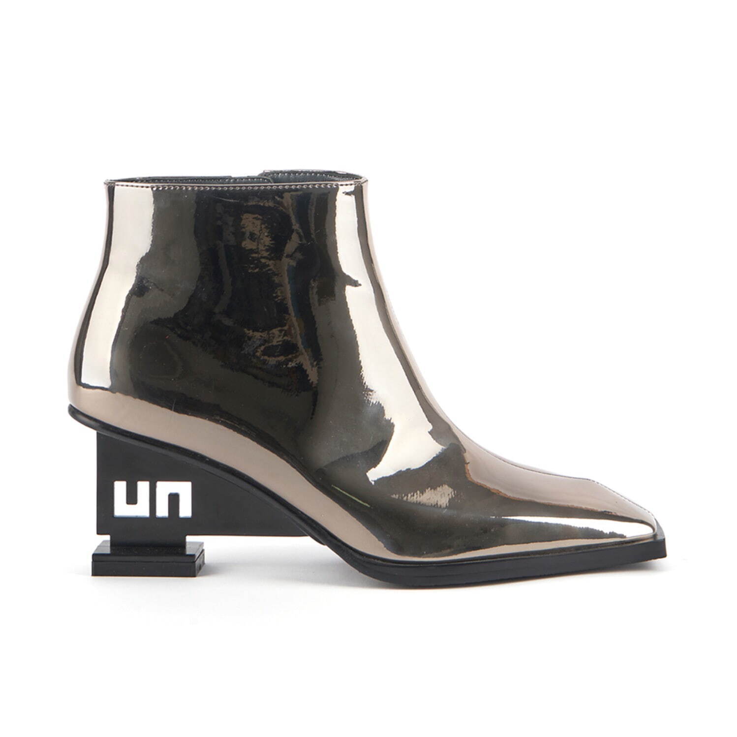 UN BOOTIE MID Ⅱ 71,500円