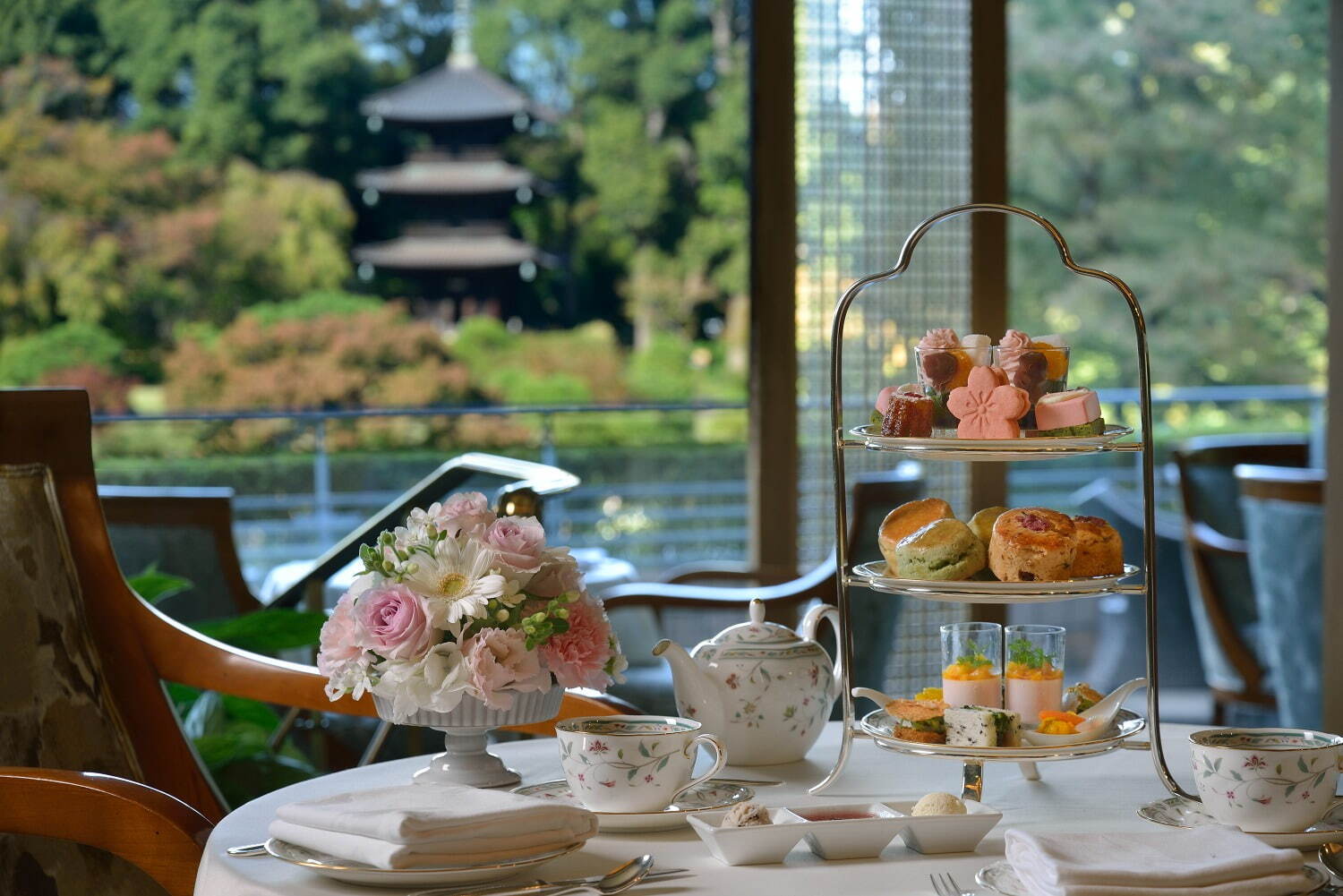 ＜ホテル椿山荘東京＞桜咲き誇る日本庭園とともに味わう「桜アフタヌーンティー」