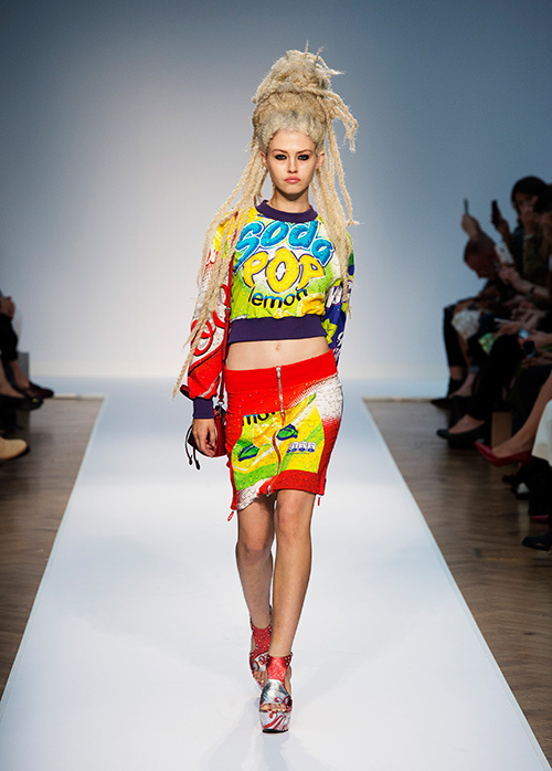 モスキーノ(MOSCHINO) 2015年春夏ウィメンズ&メンズコレクション  - 写真6