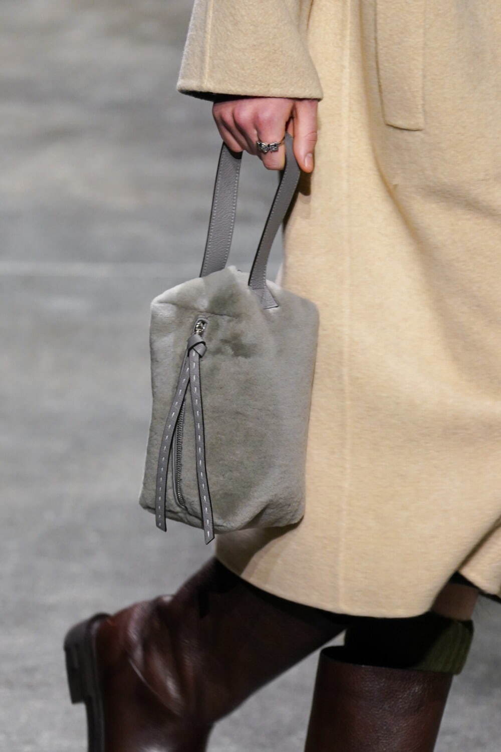 フェンディ(FENDI) 2024-25年秋冬メンズコレクション ディテール - 写真39