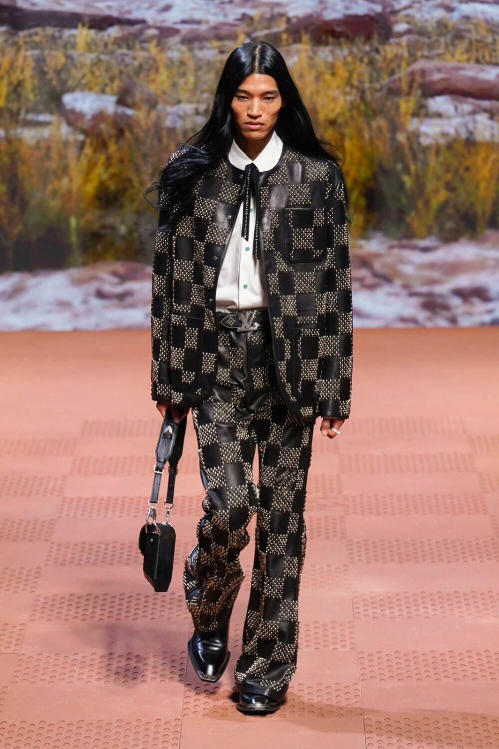 ルイ・ヴィトン(LOUIS VUITTON) 2024-25年秋冬メンズコレクション  - 写真144