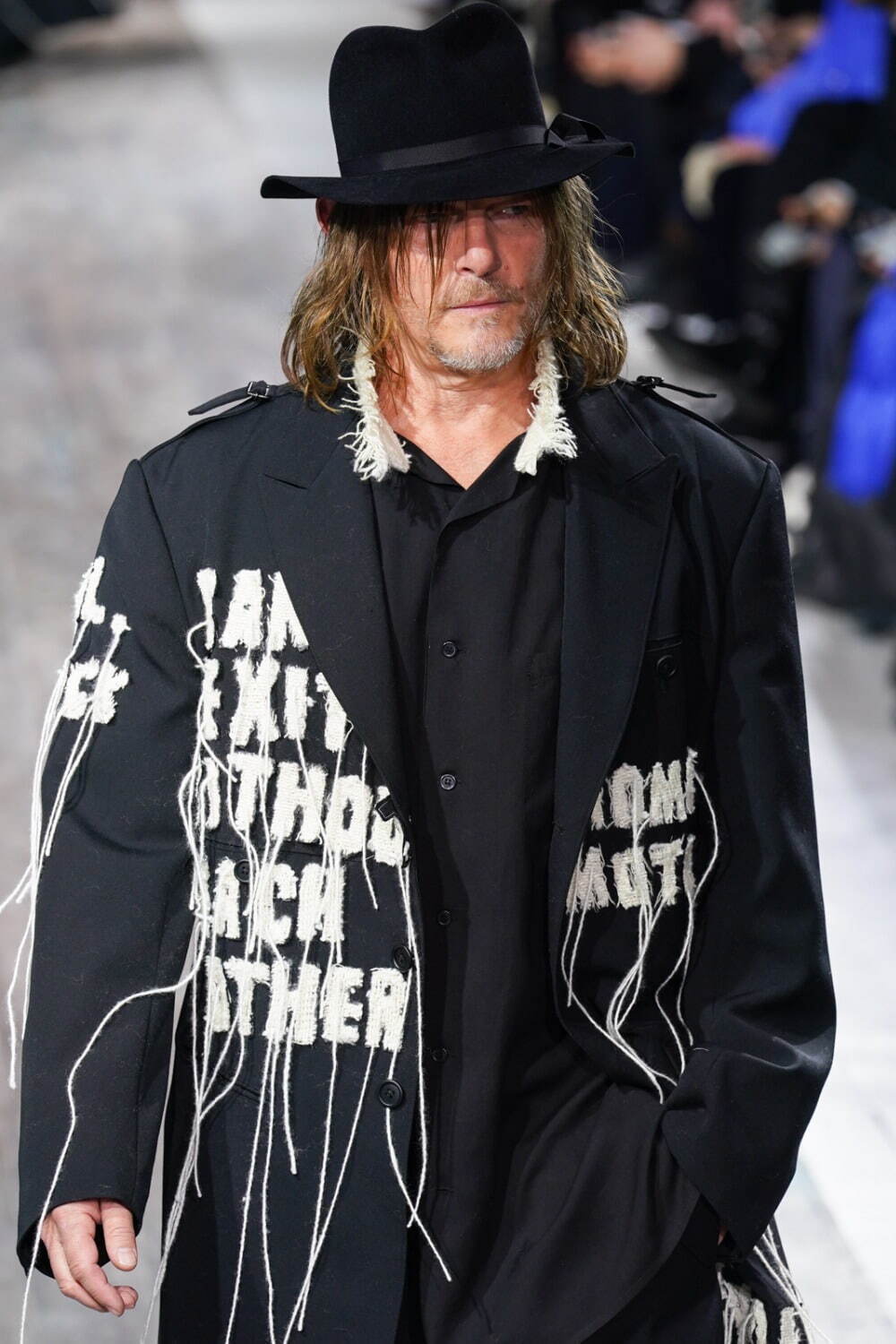 ヨウジヤマモト(Yohji Yamamoto) 2024-25年秋冬メンズコレクション  - 写真47