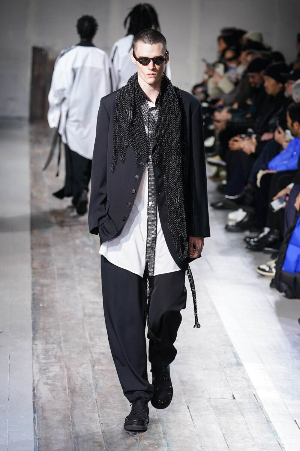 ヨウジヤマモト(Yohji Yamamoto) 2024-25年秋冬メンズコレクション  - 写真59