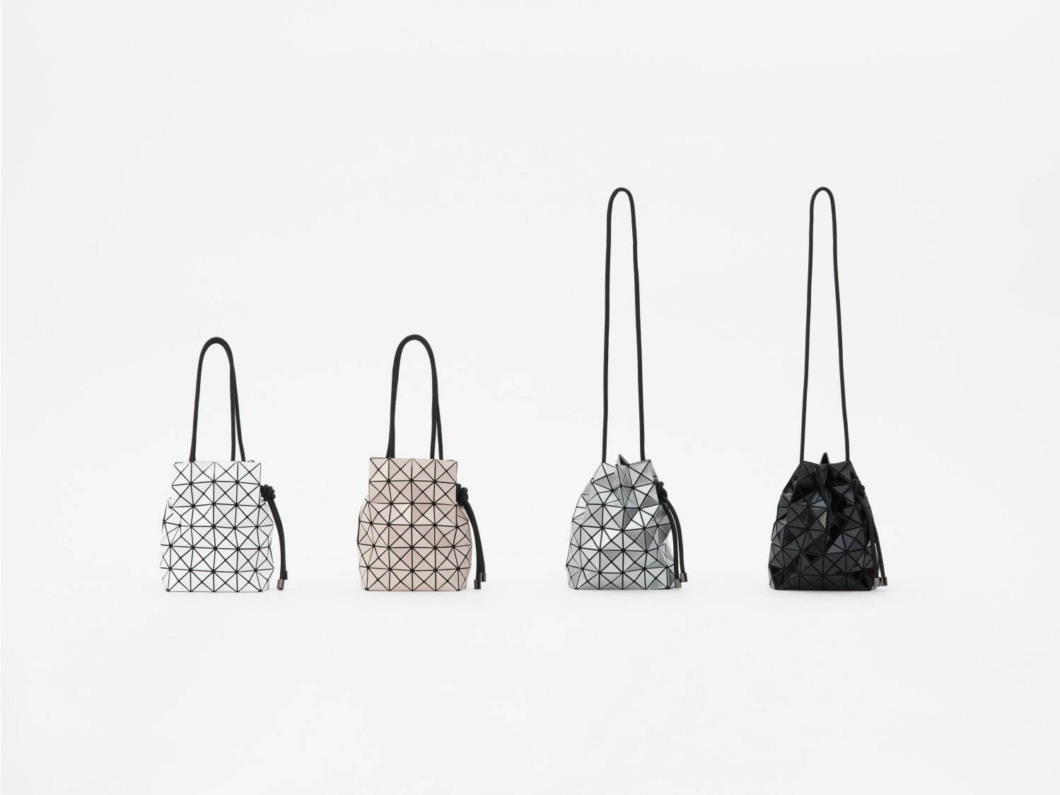 BAO BAO ISSEY MIYAKE24年春夏バッグ「プリズム」ピンクや紫のメタリックカラーで｜写真6