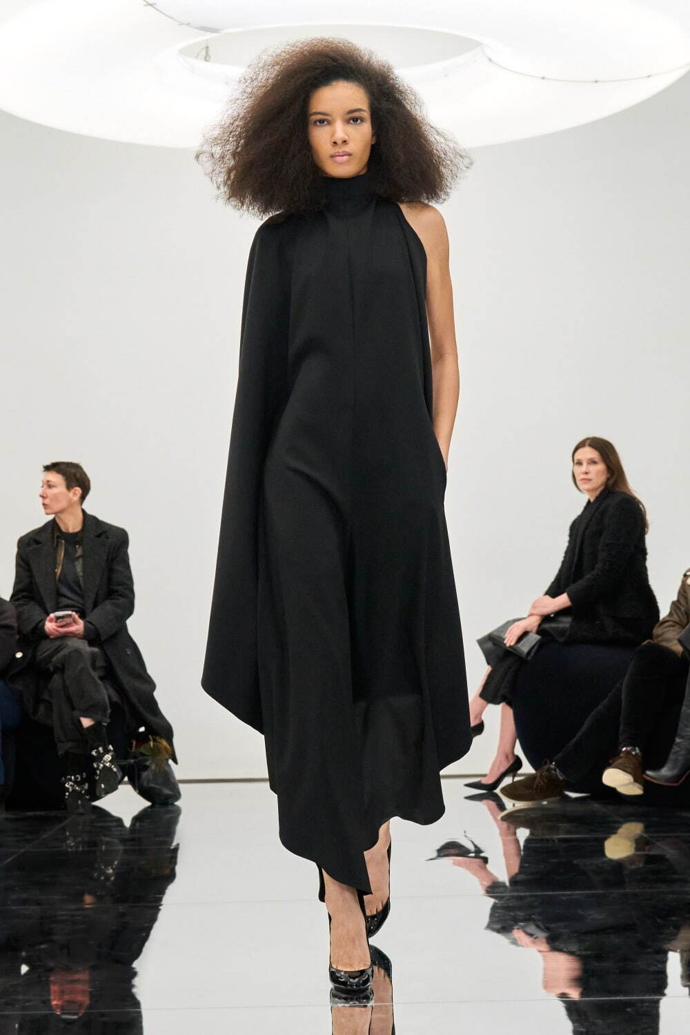 アライア(ALAÏA) 2024年夏ウィメンズコレクション  - 写真41