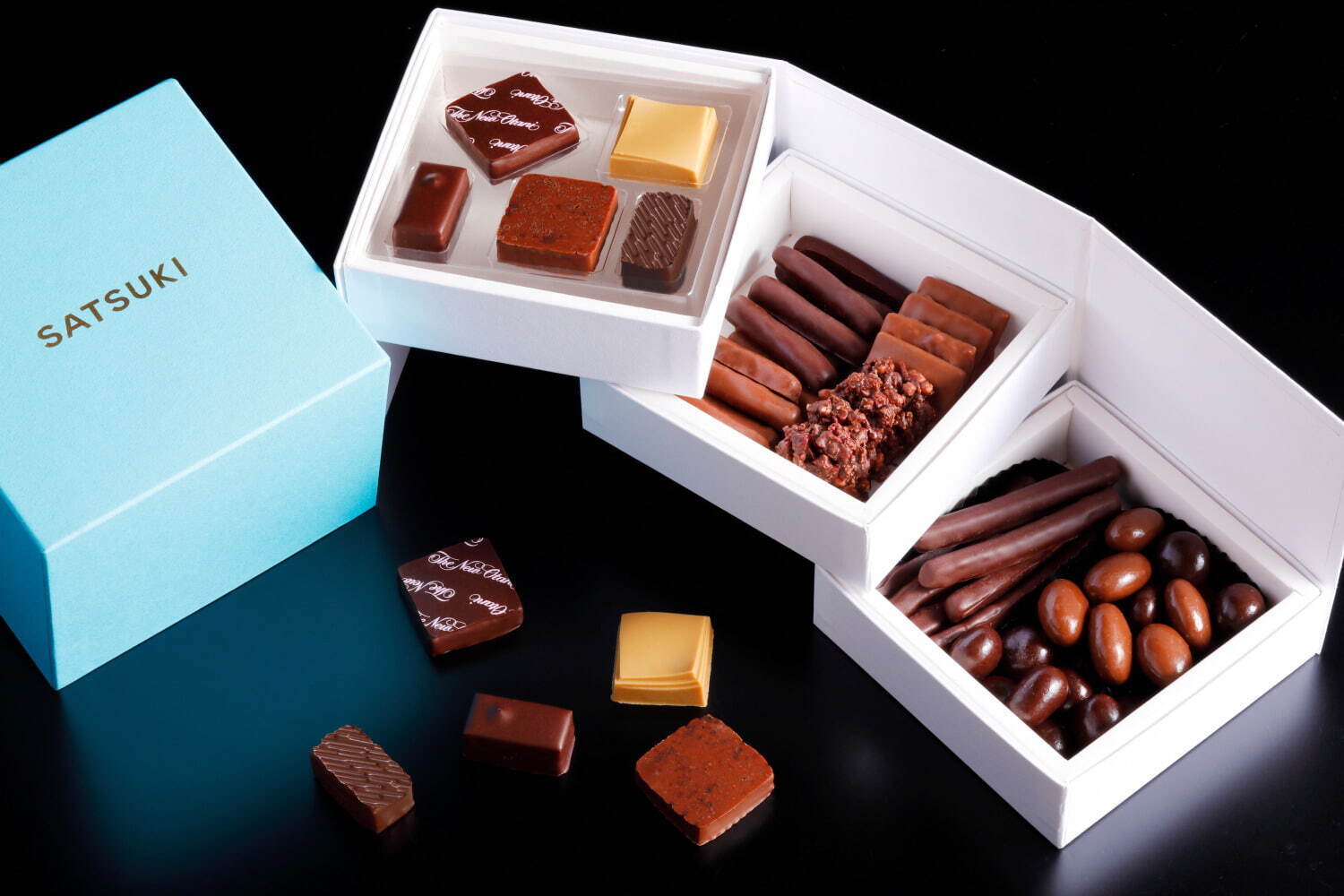 「SATSUKI CHOCOLATE」3段BOX 9,720円