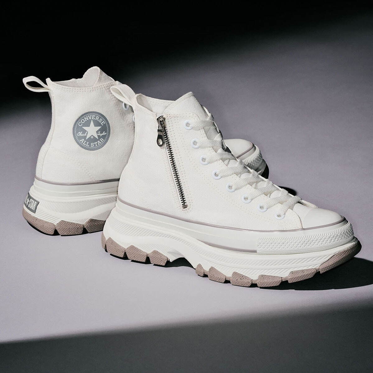 コンバース(CONVERSE) オールスター｜写真1