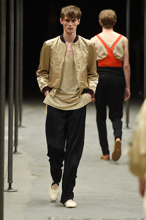 ドリス ヴァン ノッテン(DRIES VAN NOTEN) 2015年春夏メンズコレクション  - 写真32