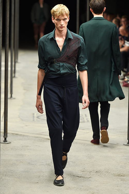 ドリス ヴァン ノッテン(DRIES VAN NOTEN) 2015年春夏メンズコレクション  - 写真45