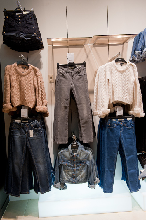 トップショップ(TOPSHOP), トップマン(TOPMAN) TOPSHOP / TOPMAN ミラザ新宿店｜写真5