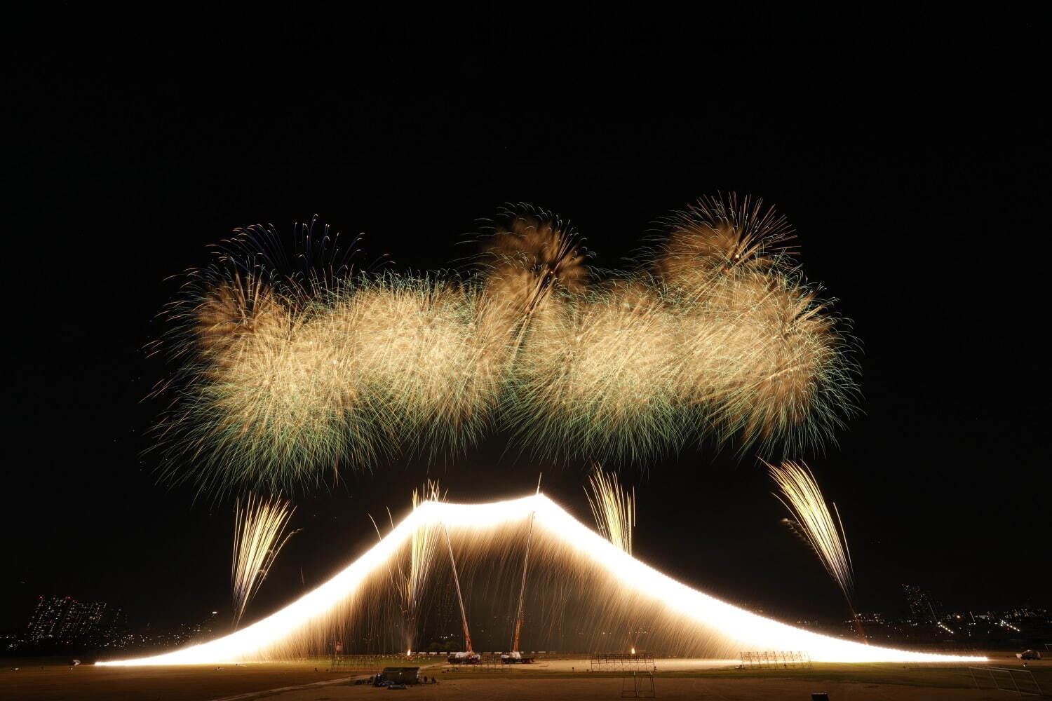 全国の花火大会＜2024年夏＞日時・会場・チケットなど全国の有名花火大会開催情報まとめ｜写真18