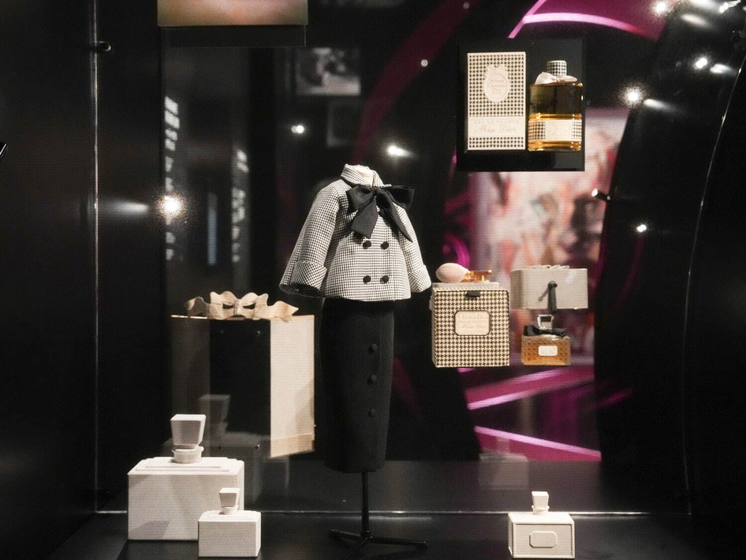 ディオール(DIOR) ミス ディオール展覧会｜写真17