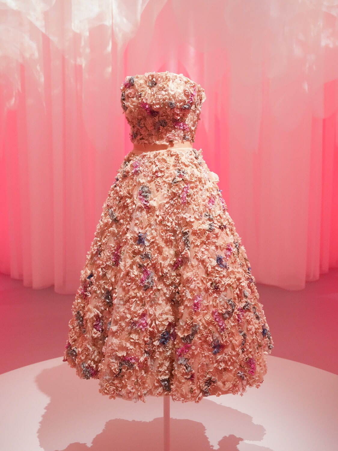 ディオール(DIOR) ミス ディオール展覧会｜写真9