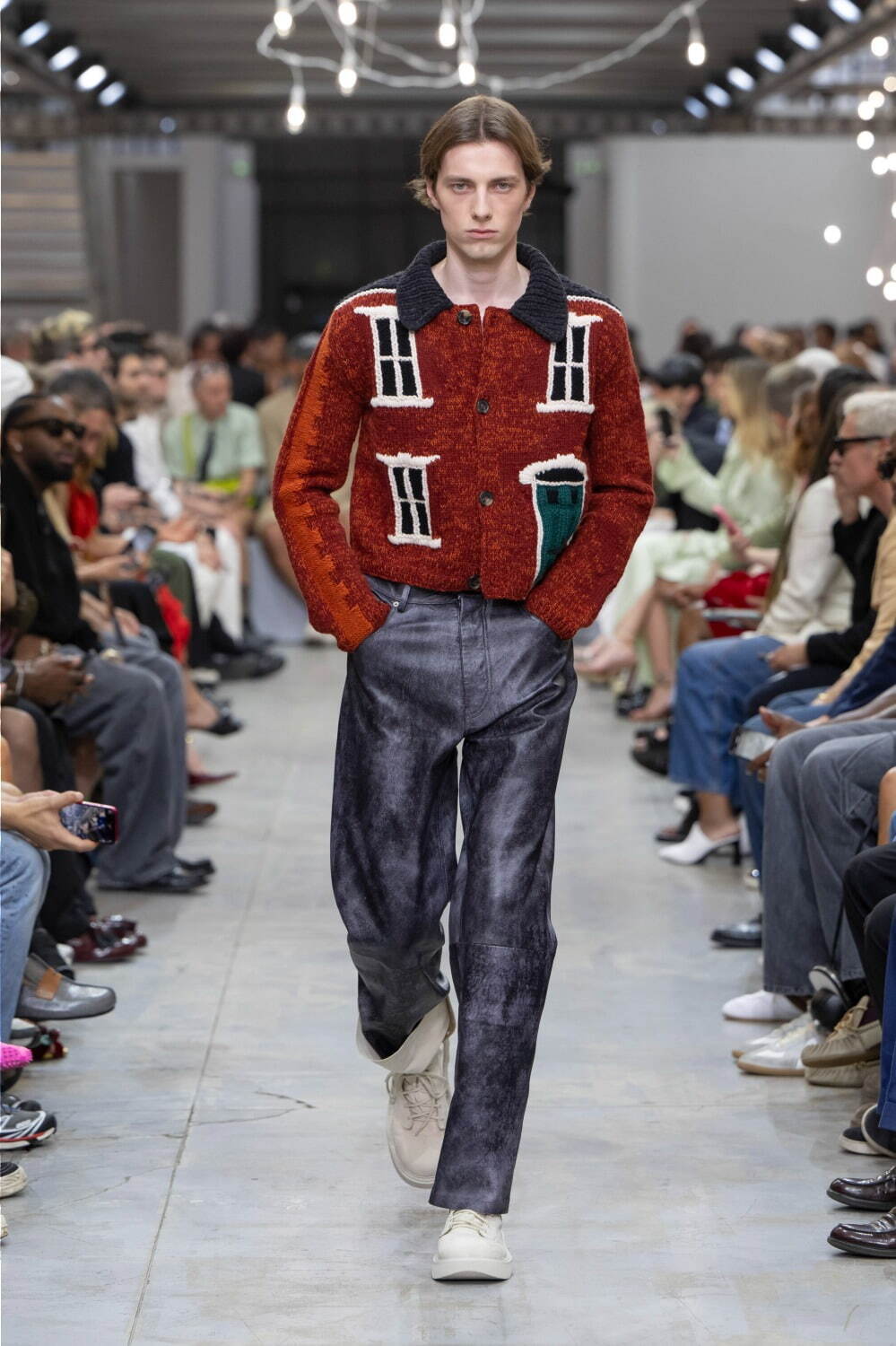 JW アンダーソン(JW Anderson) 2025年春夏ウィメンズ&メンズコレクション  - 写真27