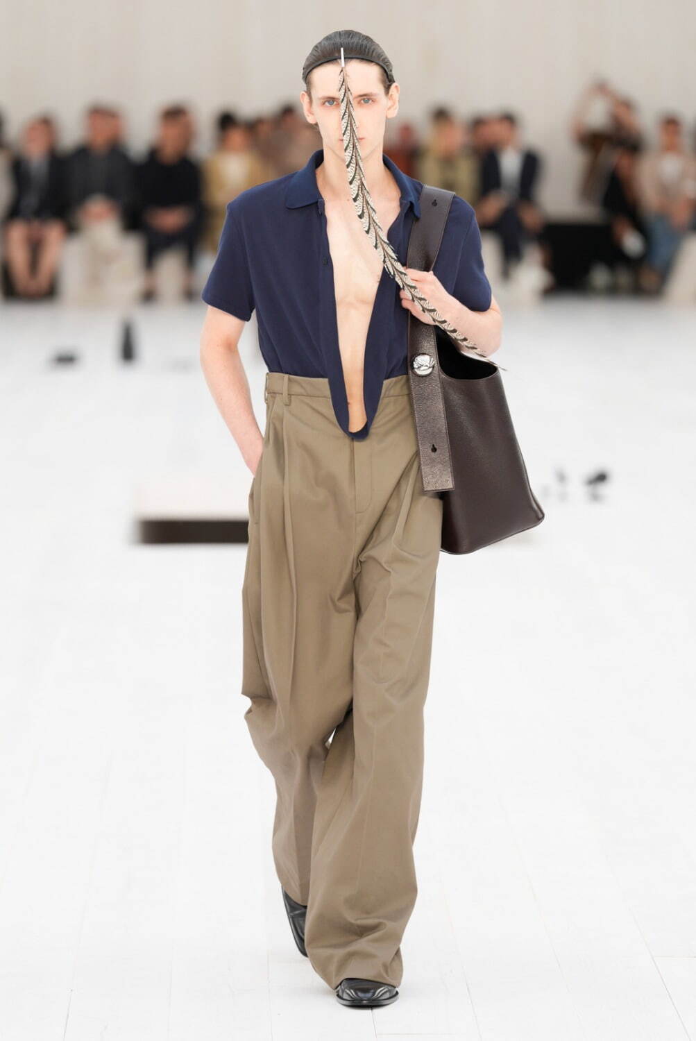 ロエベ(LOEWE) 2025年春夏メンズコレクション  - 写真75