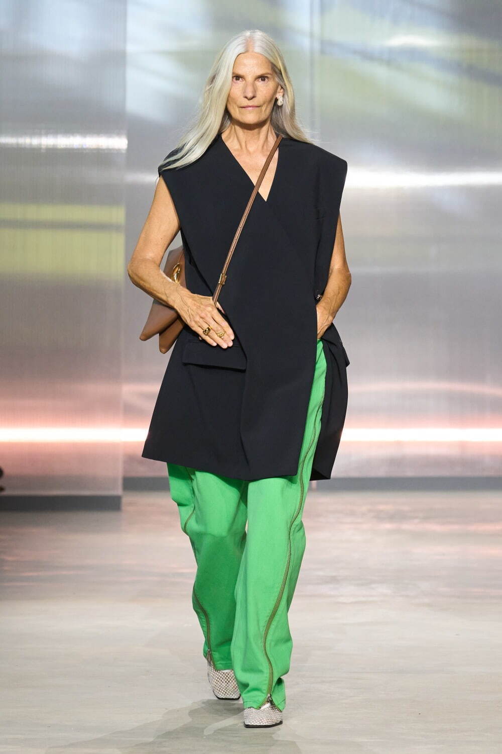 3.1 フィリップ リム(3.1 Phillip Lim) 2025年春夏ウィメンズコレクション  - 写真32