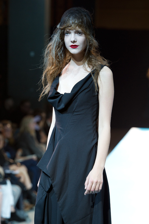 ヨウジヤマモト(Yohji Yamamoto) 2011年春夏ウィメンズコレクション  - 写真36