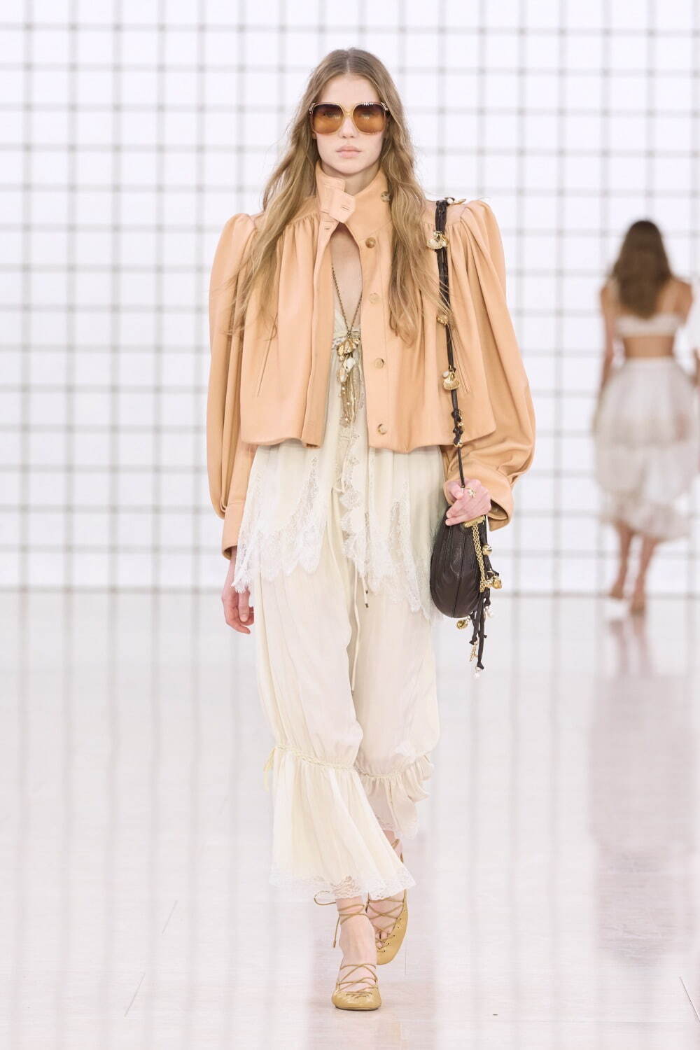 クロエ(Chloé) 2025年春夏ウィメンズコレクション  - 写真13